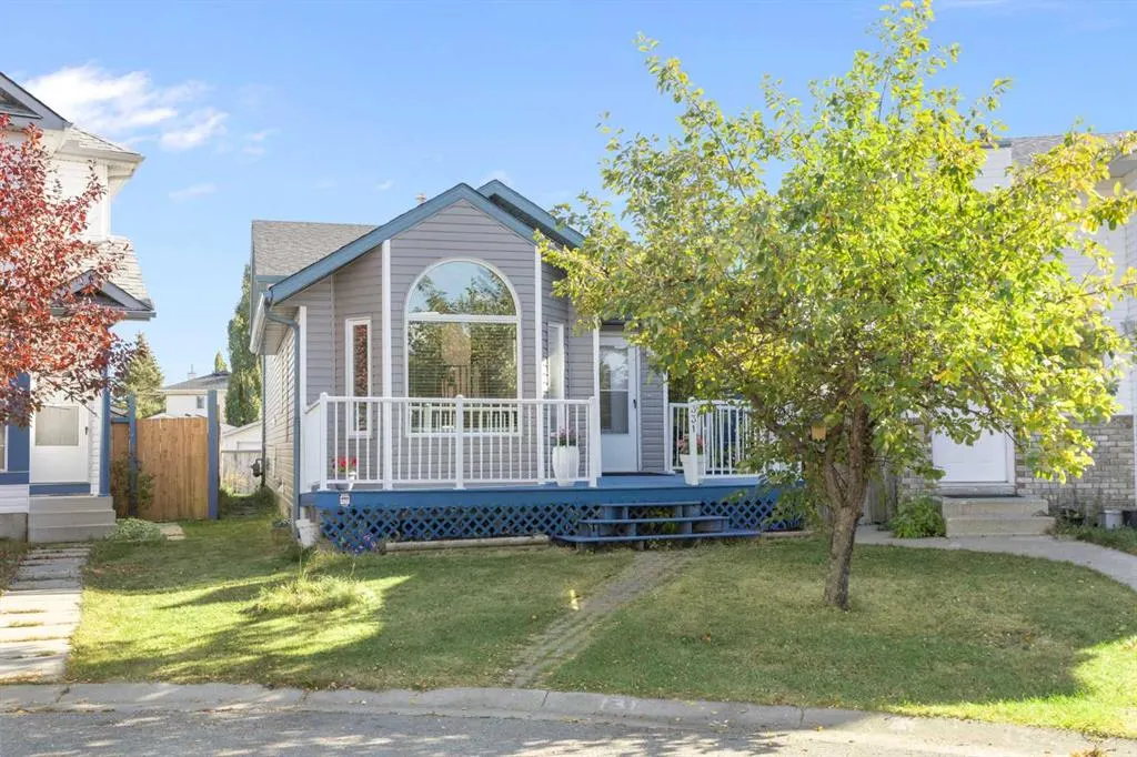 331 Coverdale Court NE