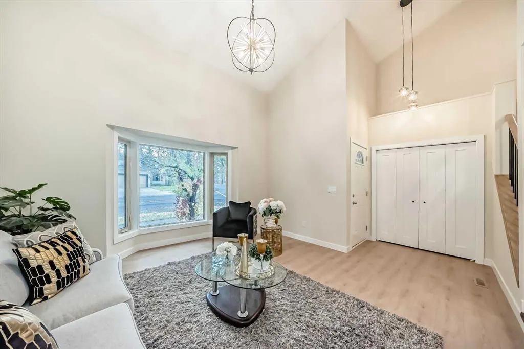 311 Shawnessy Drive SW