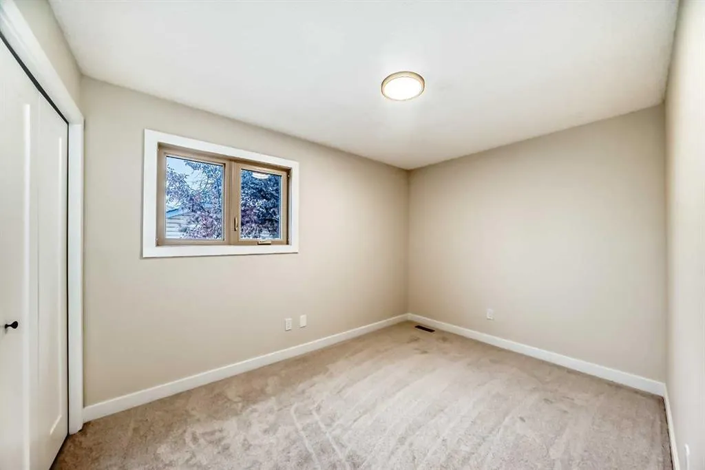 311 Shawnessy Drive SW