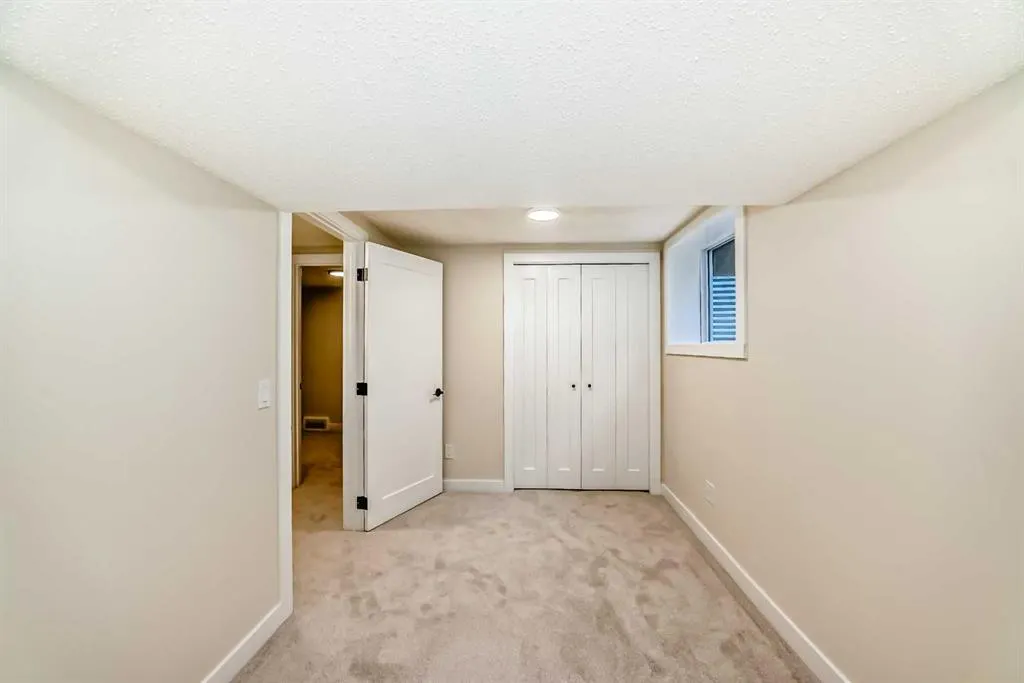 311 Shawnessy Drive SW