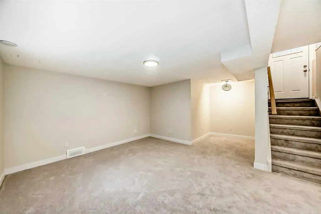 311 Shawnessy Drive SW