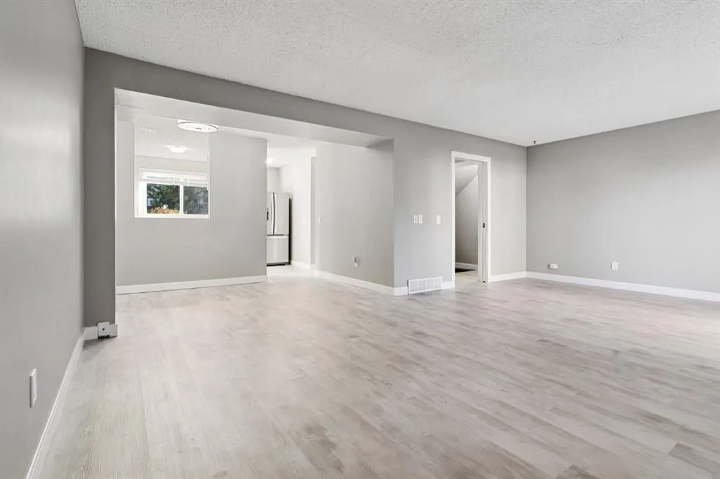 4810 40 Avenue SW, #15