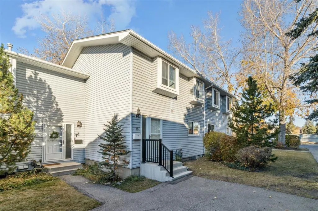 4810 40 Avenue SW, #15
