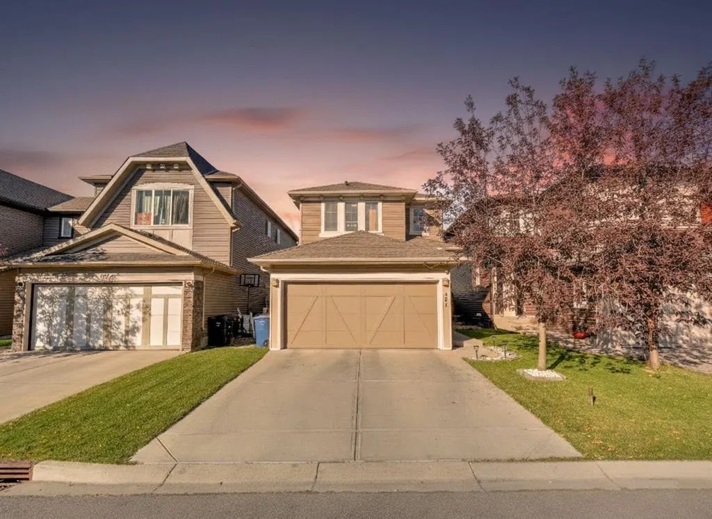 551 EVANSBOROUGH Way NW