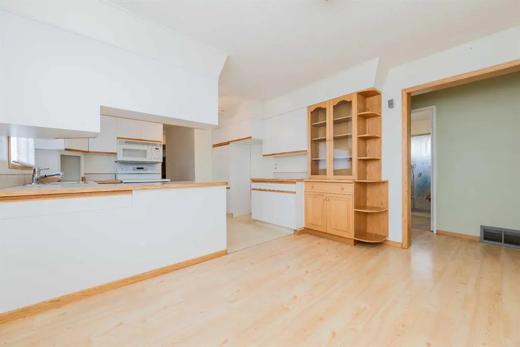 22356 703 Township
