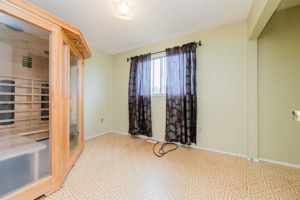 22356 703 Township