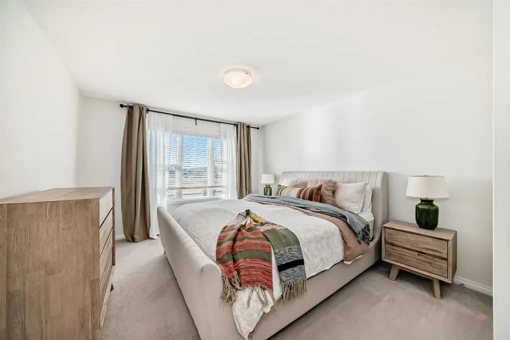 188 Walden Parade SE