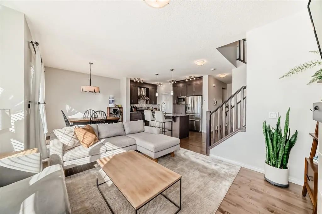 188 Walden Parade SE