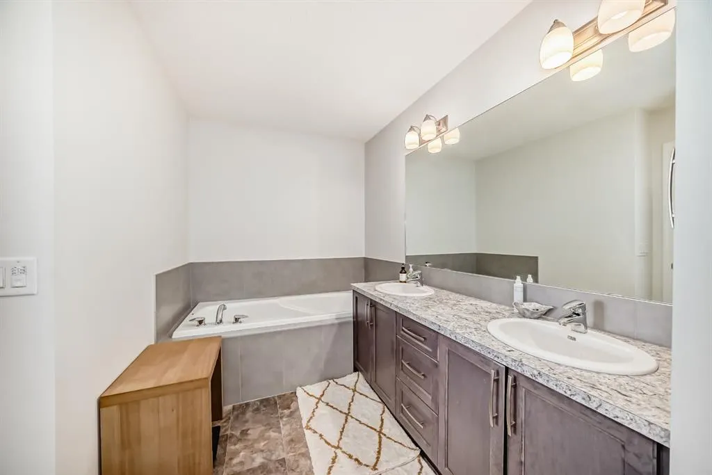 188 Walden Parade SE
