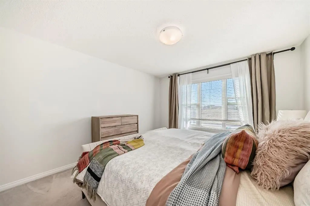 188 Walden Parade SE