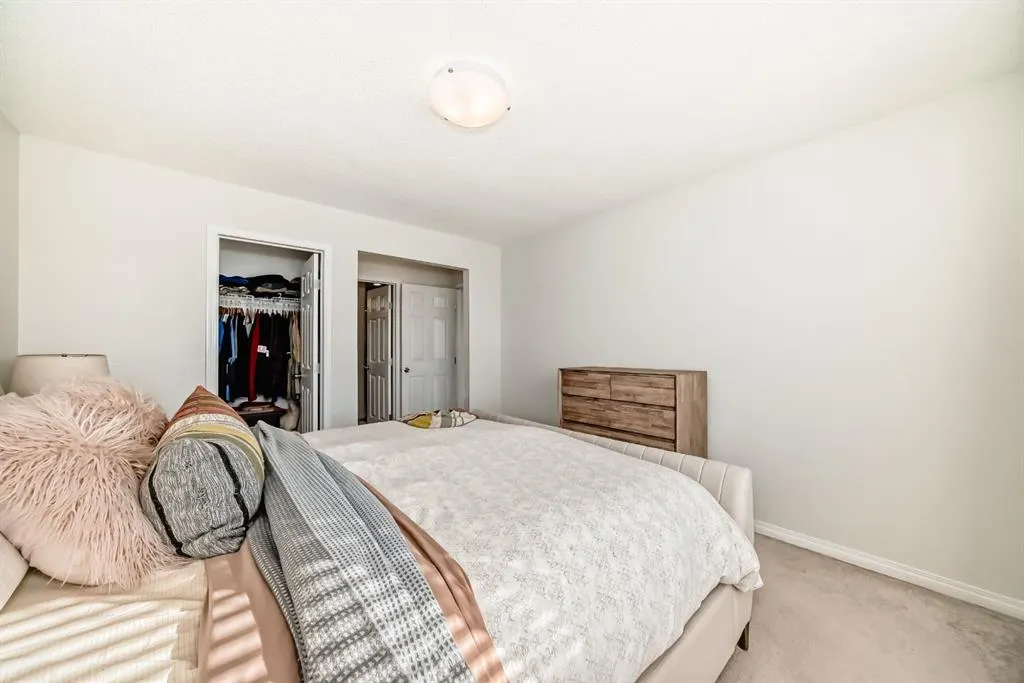 188 Walden Parade SE