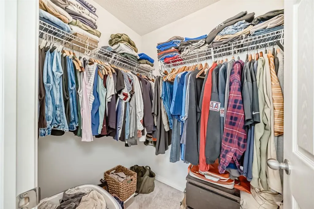 188 Walden Parade SE