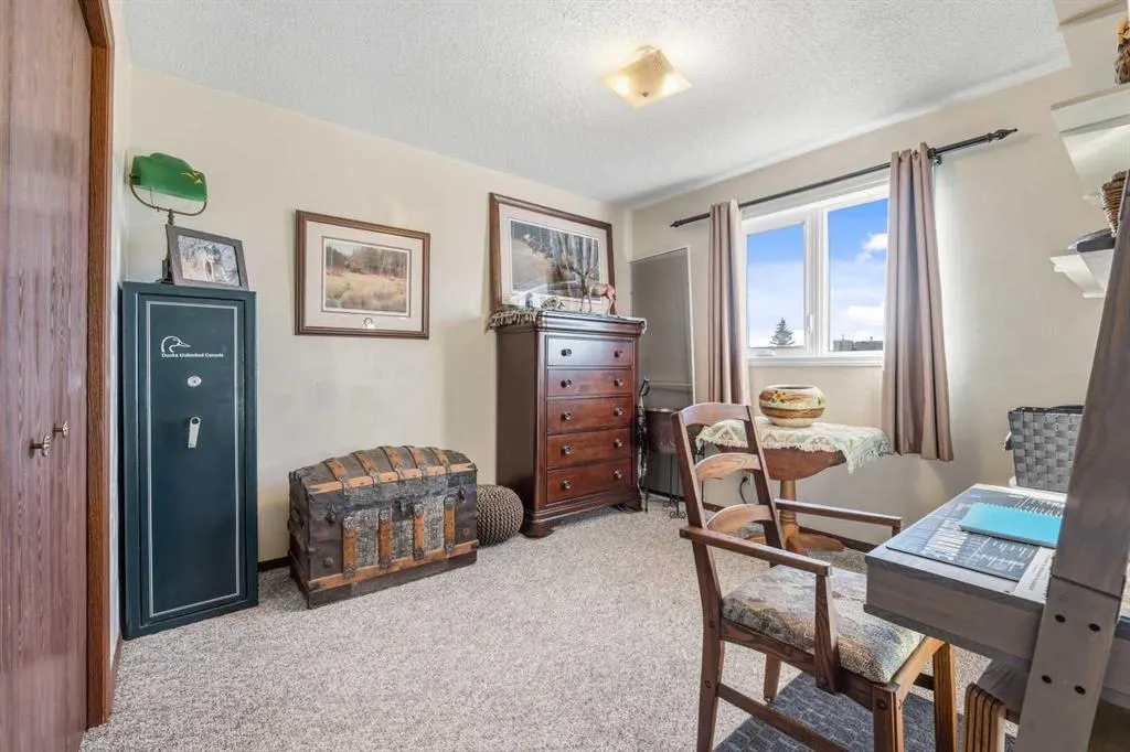 34 Hollinger Drive