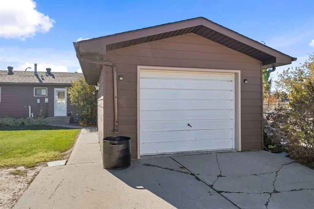 34 Hollinger Drive