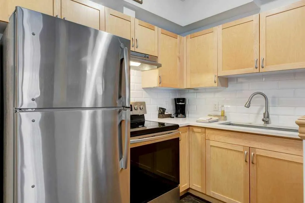 1151 Sidney Street, #204