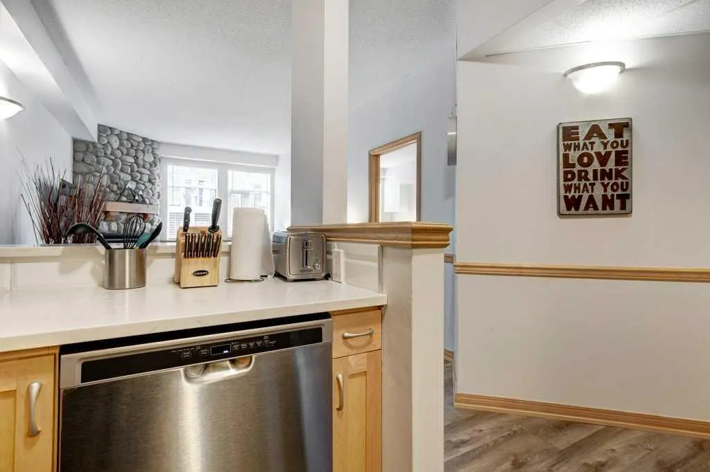 1151 Sidney Street, #204
