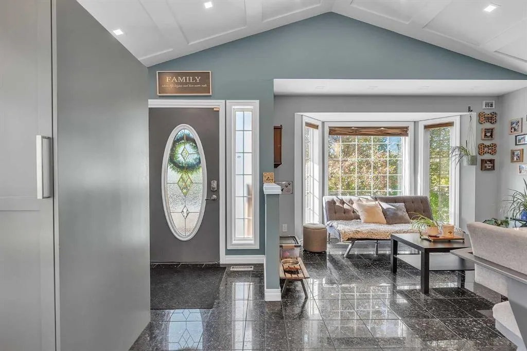 236 MT. Aberdeen Close SE