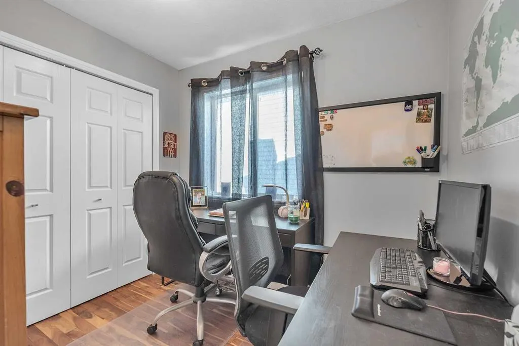 236 MT. Aberdeen Close SE
