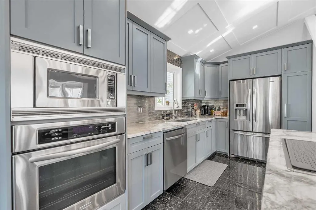 236 MT. Aberdeen Close SE