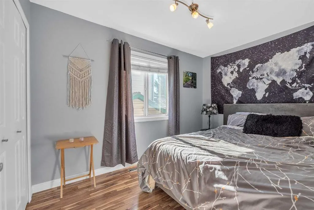 236 MT. Aberdeen Close SE