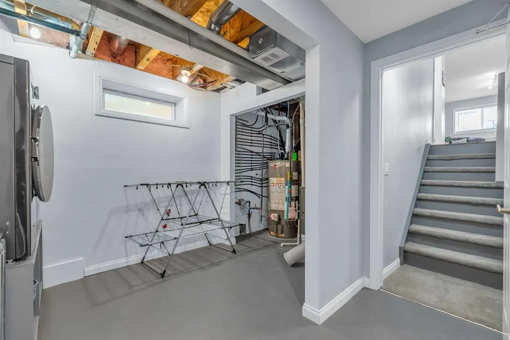 236 MT. Aberdeen Close SE