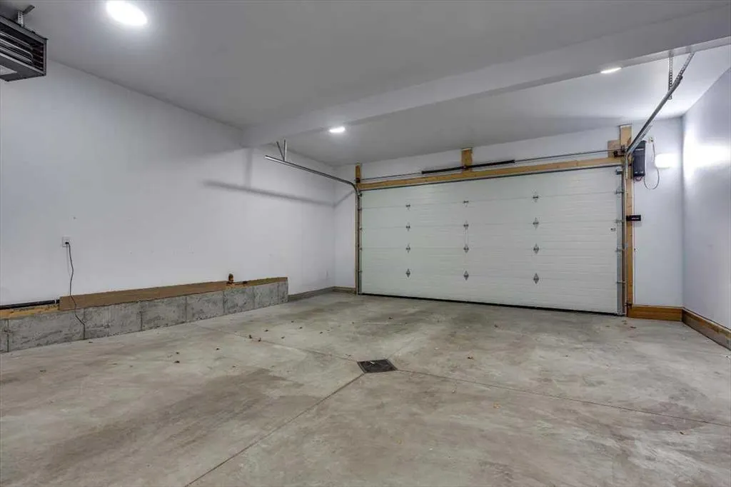 232 Emerald Drive