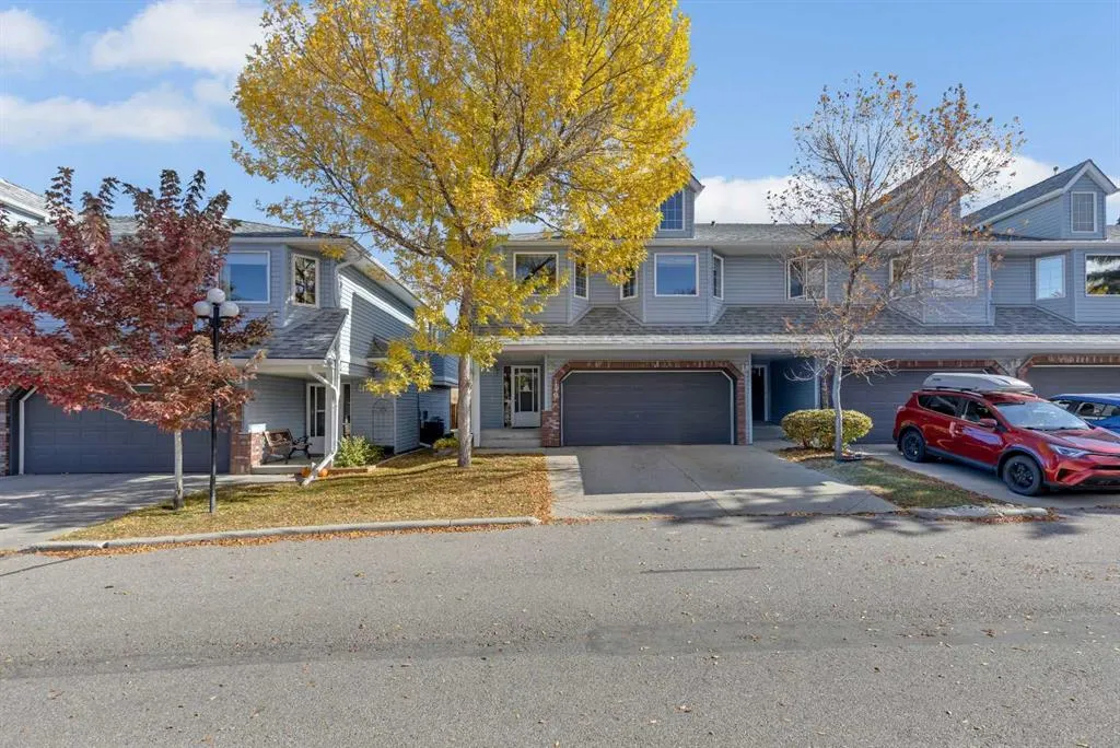 140 Valley Ridge Heights NW