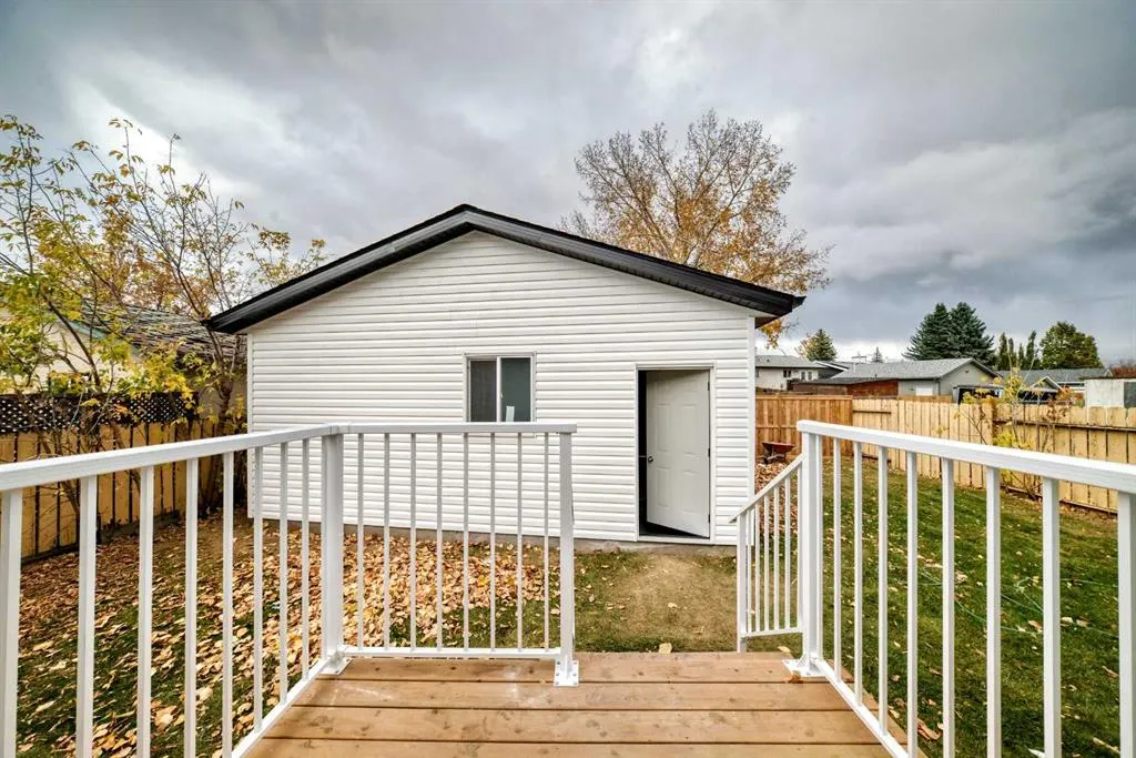 432 Ogden Drive SE