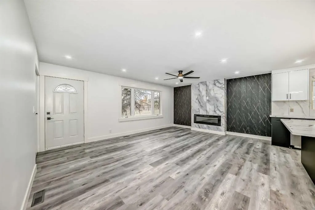 432 Ogden Drive SE