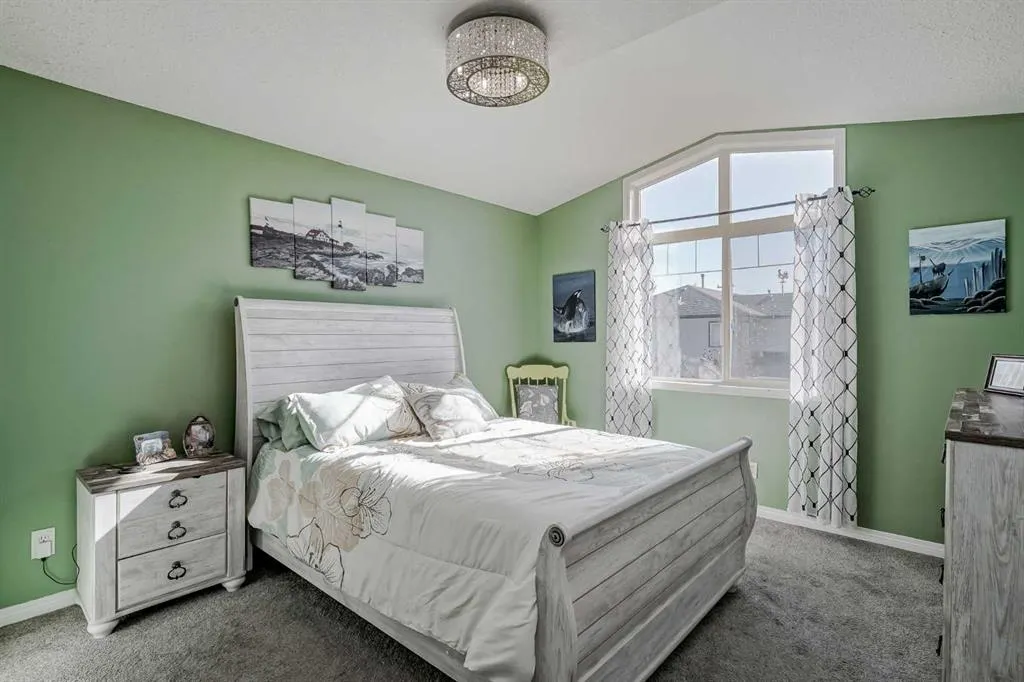 102 Canoe Square SW, #7