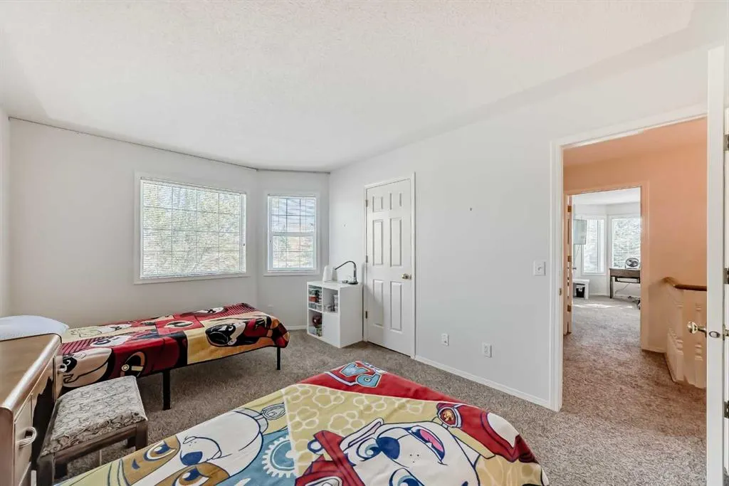 102 Mt Mckenzie Gardens SE