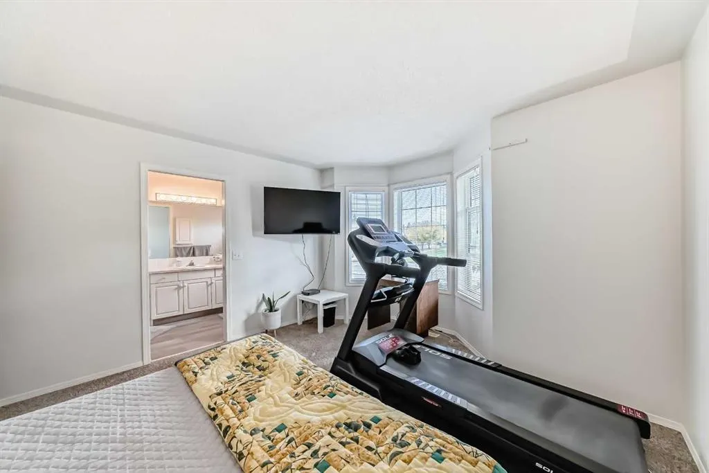 102 Mt Mckenzie Gardens SE