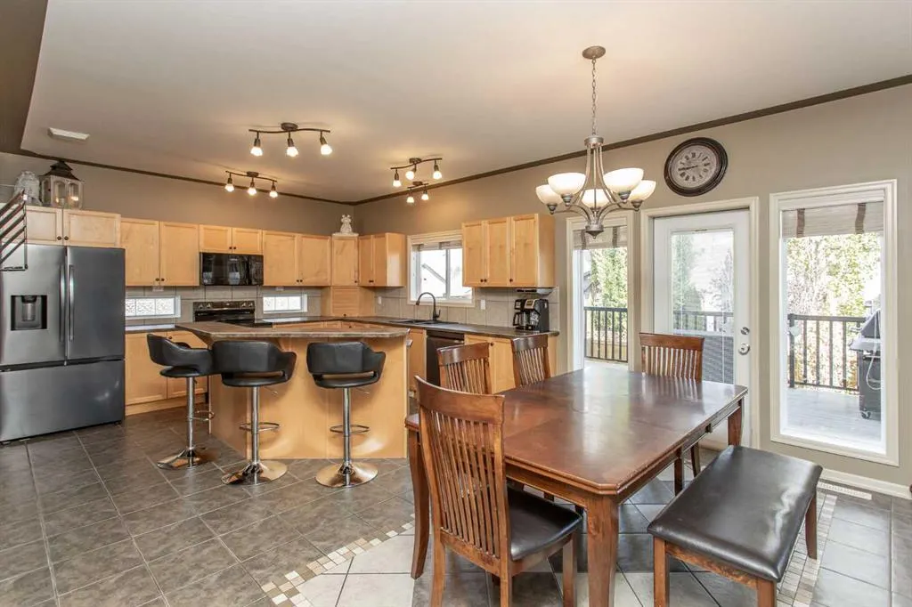 35 Woodrow Close
