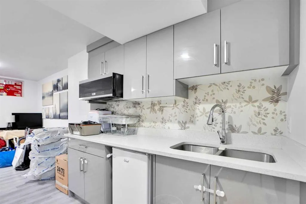111 Tarawood Lane NE, #353