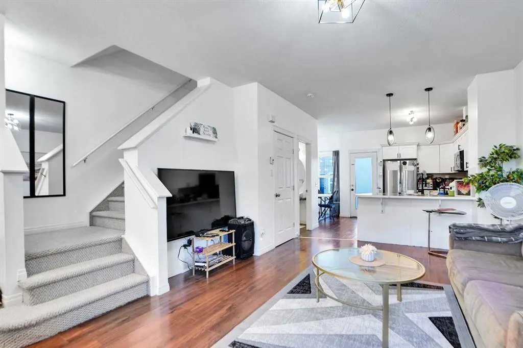 111 Tarawood Lane NE, #353