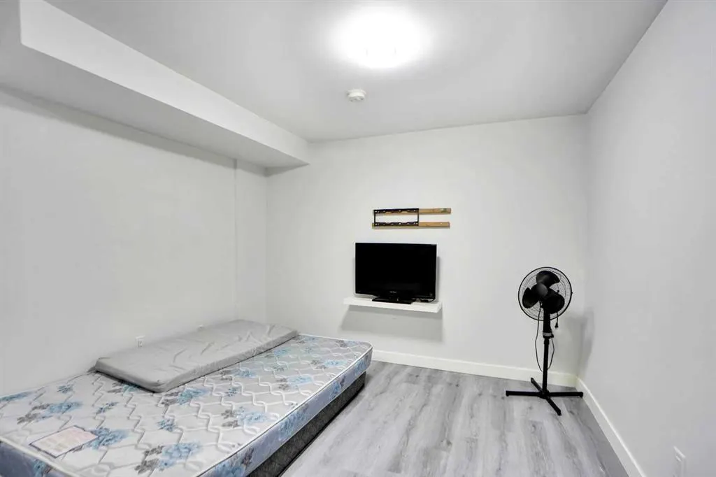 111 Tarawood Lane NE, #353