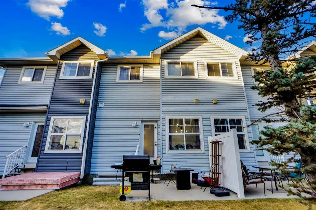 111 Tarawood Lane NE, #353