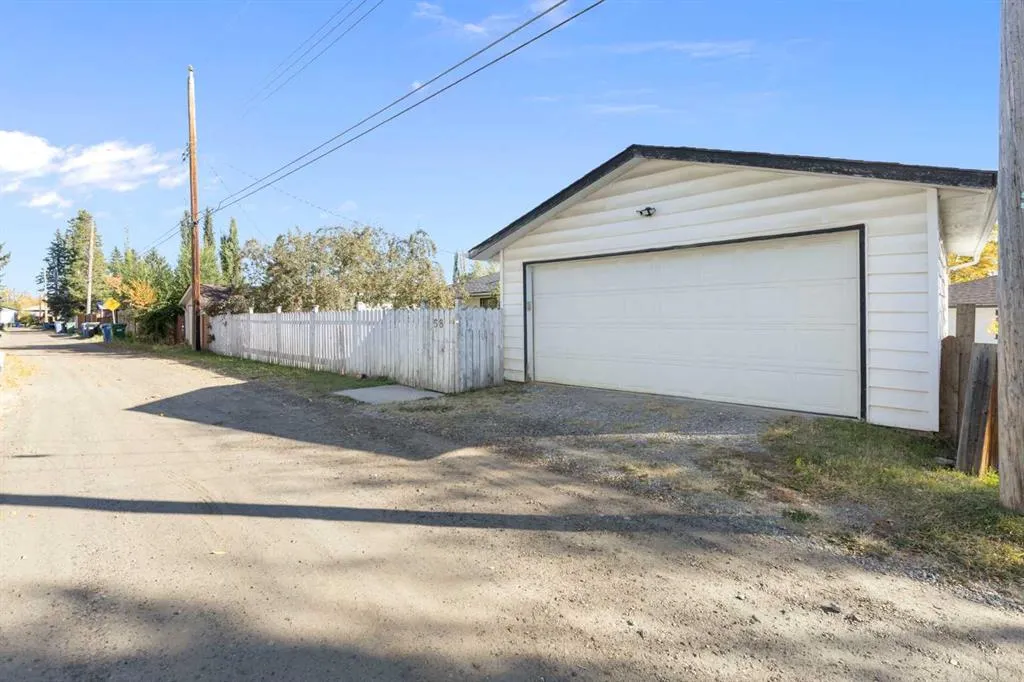 58 Kingsland Place SW