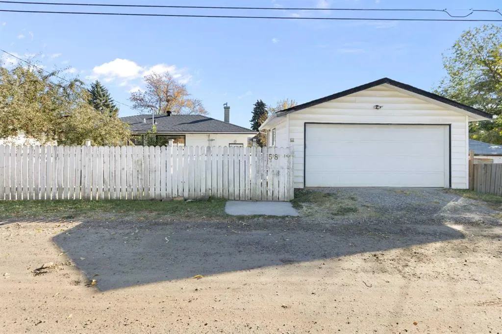 58 Kingsland Place SW