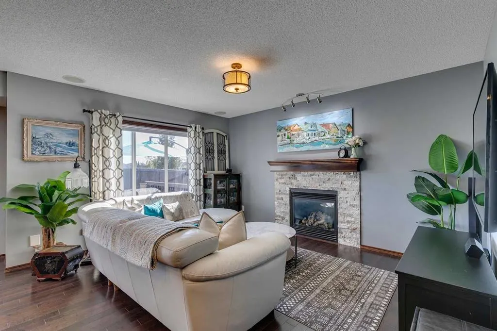 180 Cranberry Circle SE