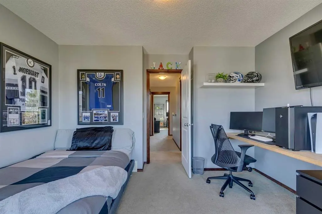 180 Cranberry Circle SE