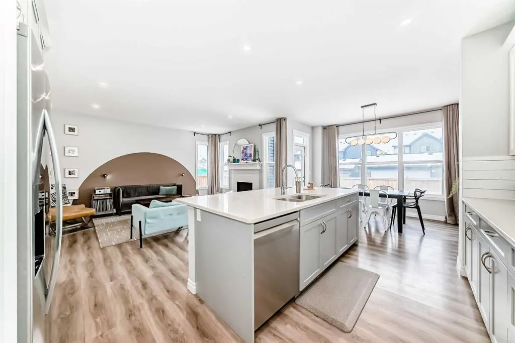 564 Belmont Heath SW