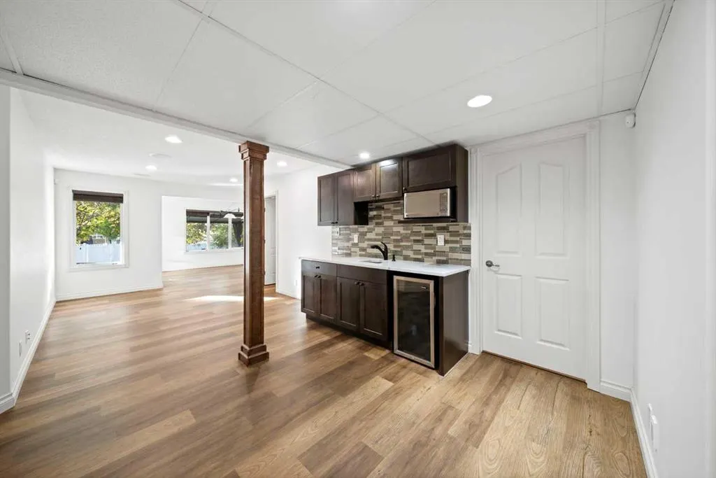 116 Allwright Close