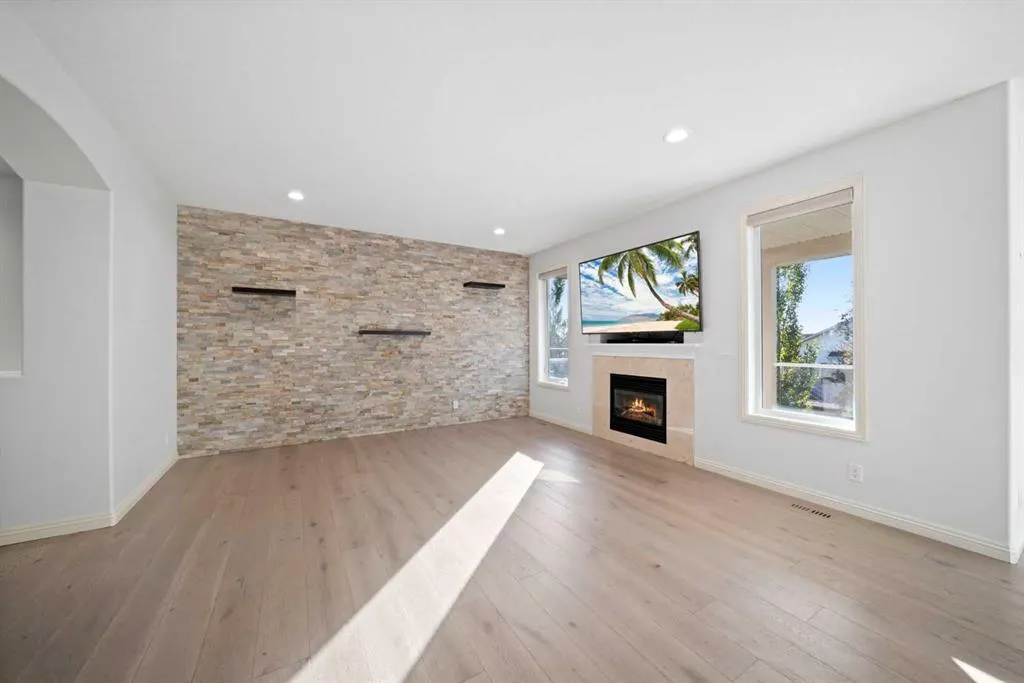 116 Allwright Close
