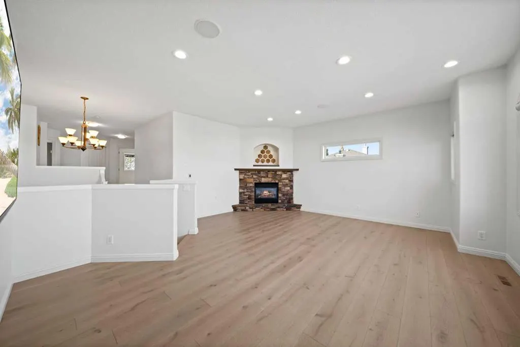 116 Allwright Close