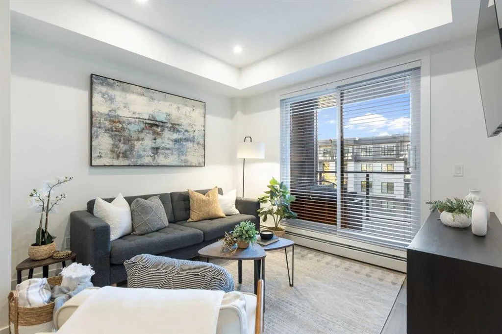 4275 Norford Avenue NW, #325