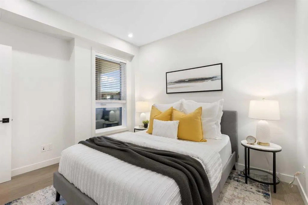 4275 Norford Avenue NW, #325