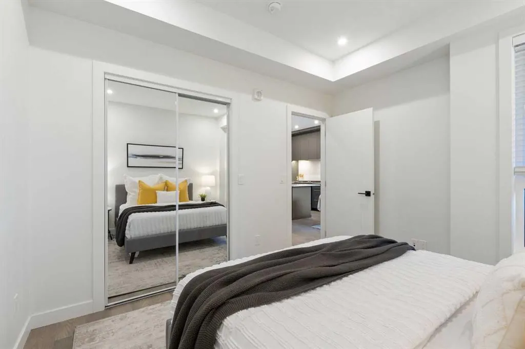 4275 Norford Avenue NW, #325