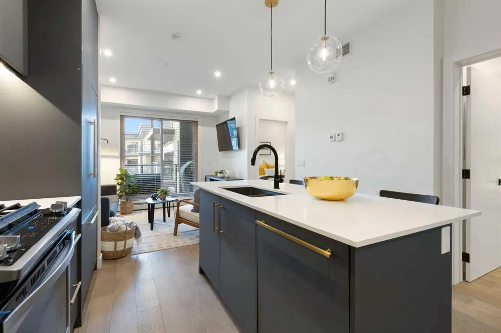 4275 Norford Avenue NW, #325