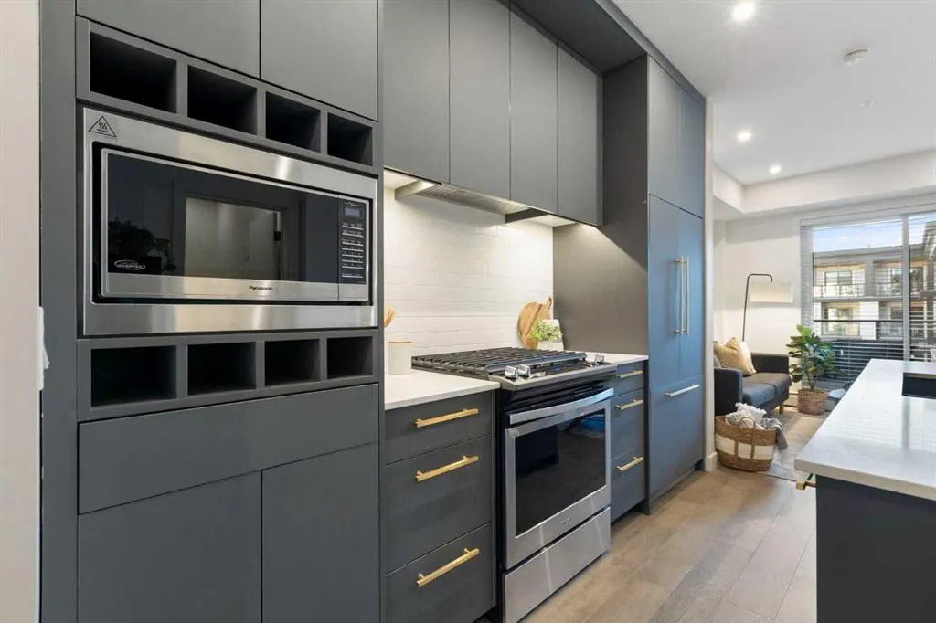 4275 Norford Avenue NW, #325